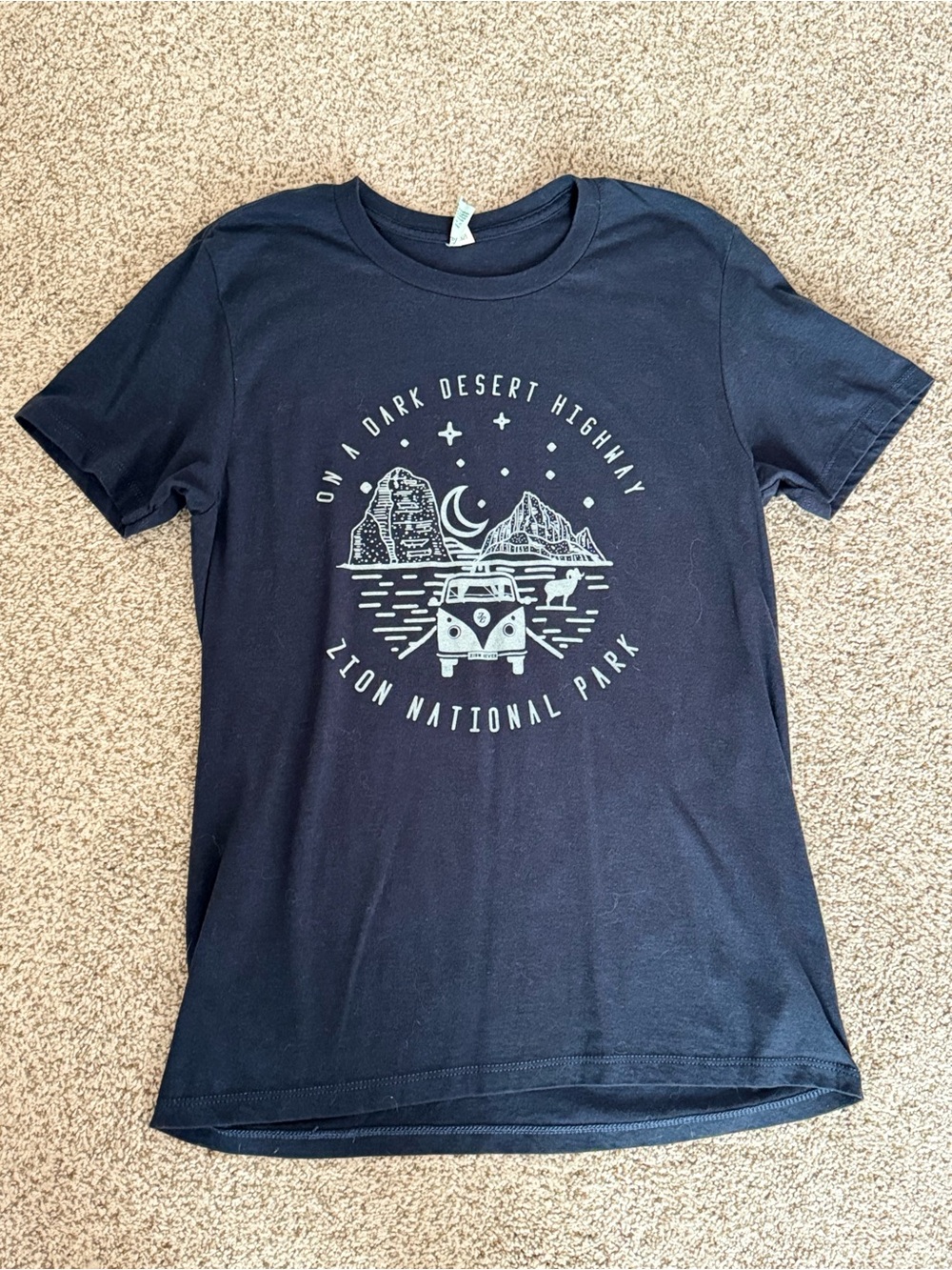 Pacific Navy Blue Zion National Park Graphic Tee Medium Van Desert Highway Shirt
